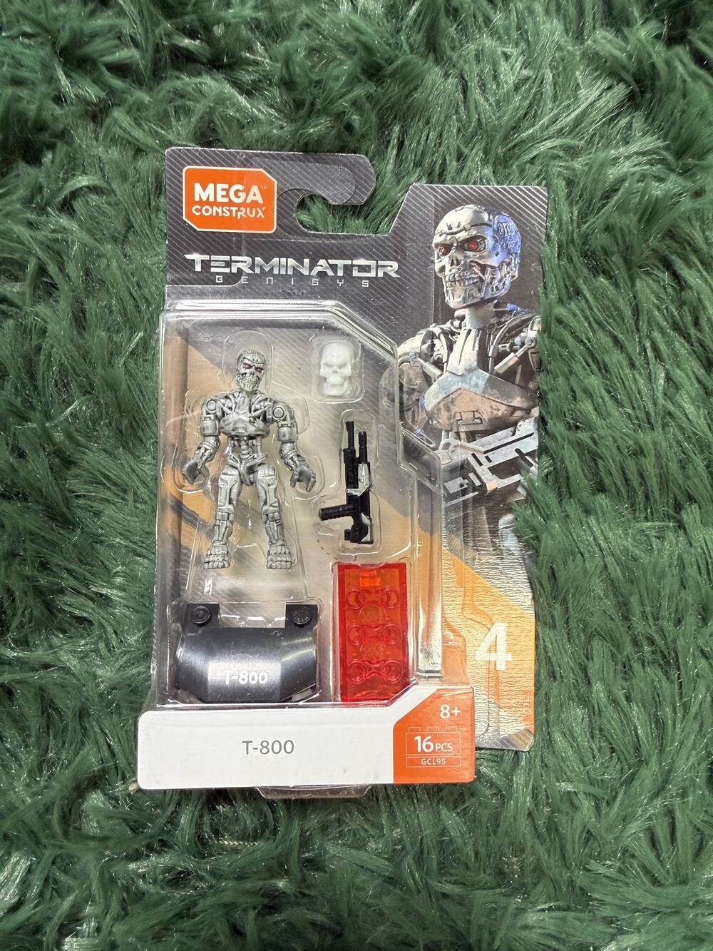 Mega Construx Terminator Genisys T-800 Action Figure GGL95 16 Pcs New Sealed